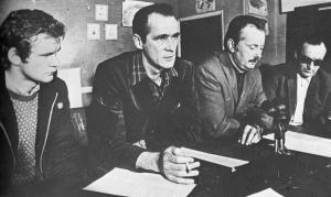 BKk36YTCAAEQzl-.jpg-large