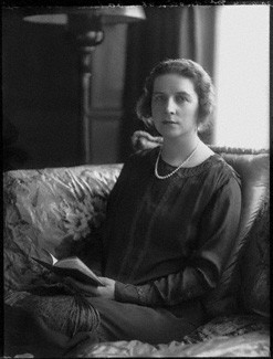 NPG x74733; Ivy Muriel (nÈe Dundas), Lady Chamberlain by Bassano