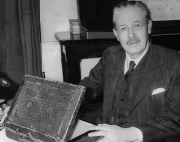 Harold-Macmillan-Budget-195_466