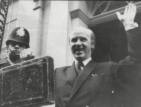 Anthony-Barber-budget-197_466